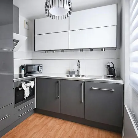 Bubble Relaxation And Modernity In * Strasbourg