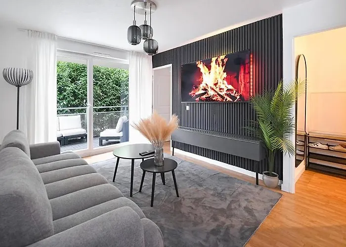 Bubble Relaxation And Modernity In Estrasburgo