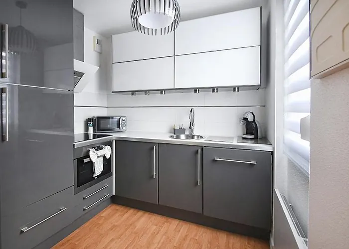 Bubble Relaxation And Modernity In * Strasbourg